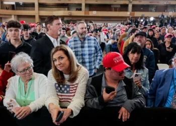 MAGA Senate hopeful pegged as ‘huge scumbag’ by Trump’s own voters: ex-GOP pollster