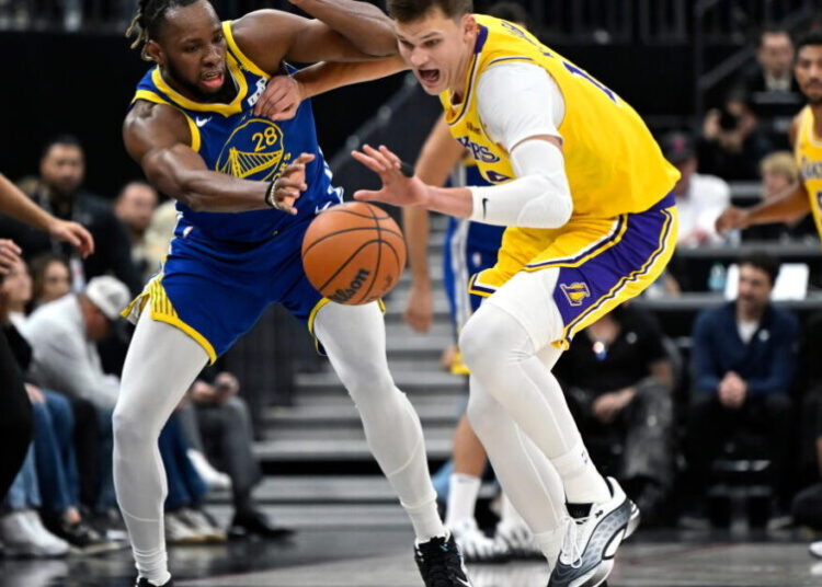 Walker Kessler debuts, but Luka Doncic sits during Lakers’ preseason loss to Warriors