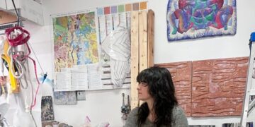 Sculptors Panic as Specialty Plaster Used in Artworks to Be Discontinued