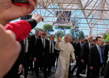 Pope Leo is eating and recovering after cancer surgery, his doctors say