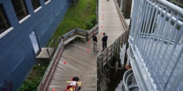 Five Who Lived Along Walking Trail Are Dead and the Police Hunt a Killer