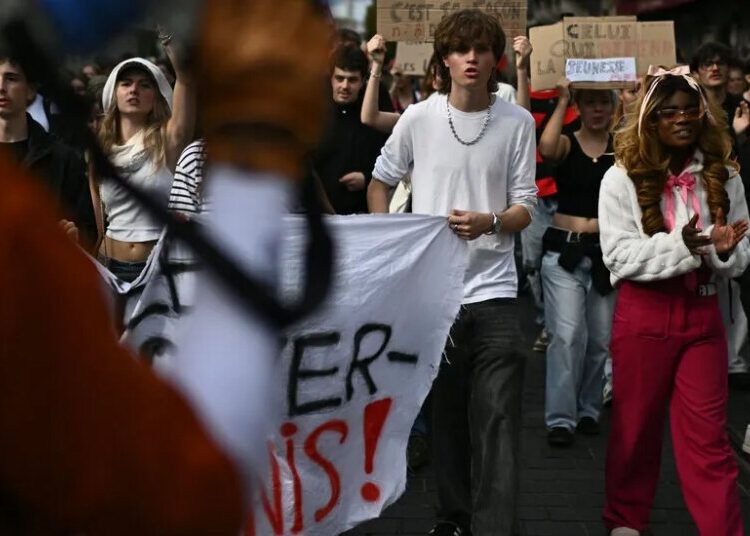Angry Youth in Aging Europe