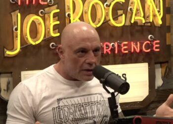 Joe Rogan Rattles Off Latest Issues With the Left to Lifelong Democrat Michael Douglas