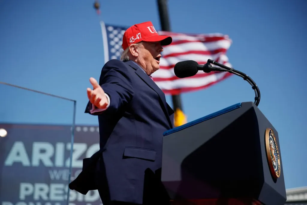 Fury after ‘deeply unwell’ Trump babbles about new states at ​rally: ‘Complete insanity’