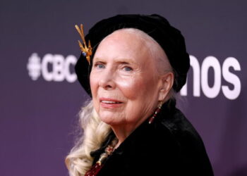 Joni Mitchell celebrates new American citizenship after 62 years living in the United States
