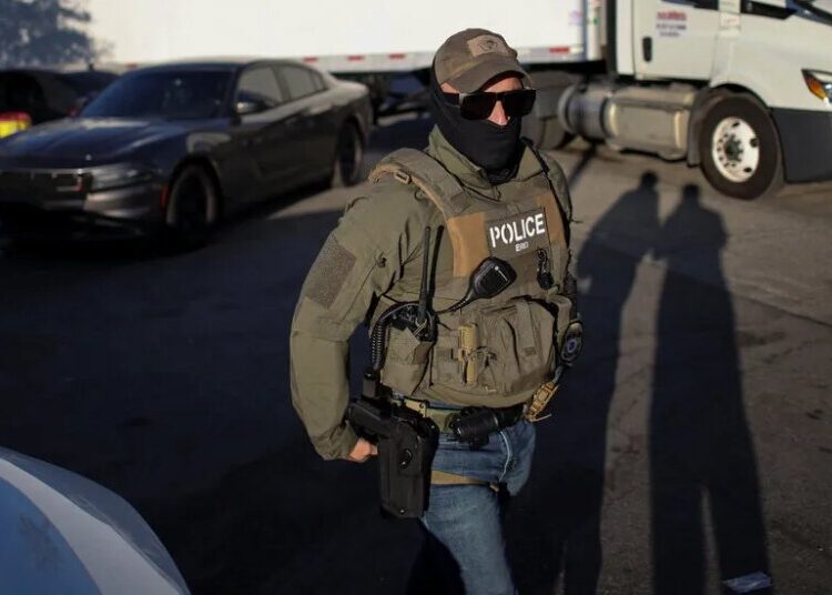 Appeals Court Blocks California Law Mandating I.D. for Federal Agents