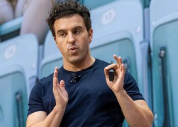 Airbnb CEO Brian Chesky says he writes just one email a week, if that—because it ‘feels like work’ and is ‘inferior’ to just texting his staff