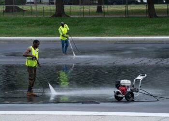 Water is receding at the Reflecting Pool. Here’s what the administration says.