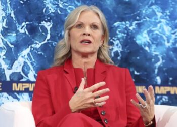 ADP CEO Maria Black says employees who trust their CEO and senior leaders are 41% more likely to be engaged at work