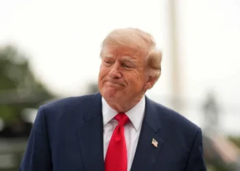 Trump officials ignored ‘beet-red flags’ as cronies stole from everyday savers: analyst