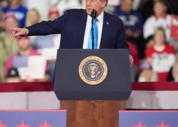 ‘I can do stuff that is unbelievable.’ Trump boasts about his self-proclaimed power and tells voters DOD will revive a Kentucky drug plant if GOP wins
