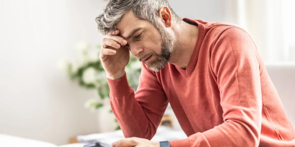 10 million Americans are using advance loan apps to get their paychecks in advance—and it’s costing them hundreds of dollars more, report finds