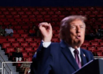 Empty seats at Trump’s ‘low energy’ rally ‘in solidly Republican’ area exposed by reporter