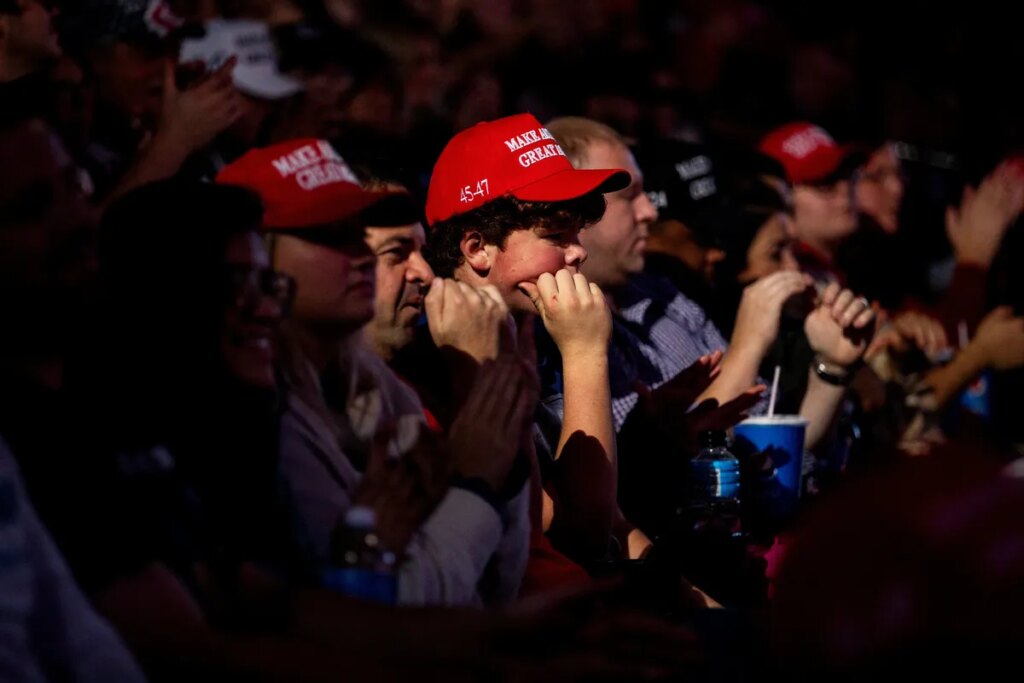 ‘Perfect storm’: Alarm bells ring as new poll shows ‘striking’ GOP shift away from Trump