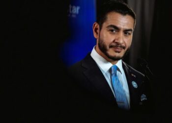 Abdul El-Sayed heckler exposed as ex-GOP staffer with ‘Christian nationalist ties’: report