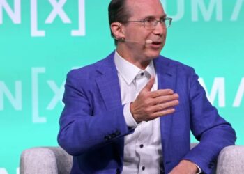 Bill Gross bets AI can help mass-produce 1 million new startups and 100 million new jobs