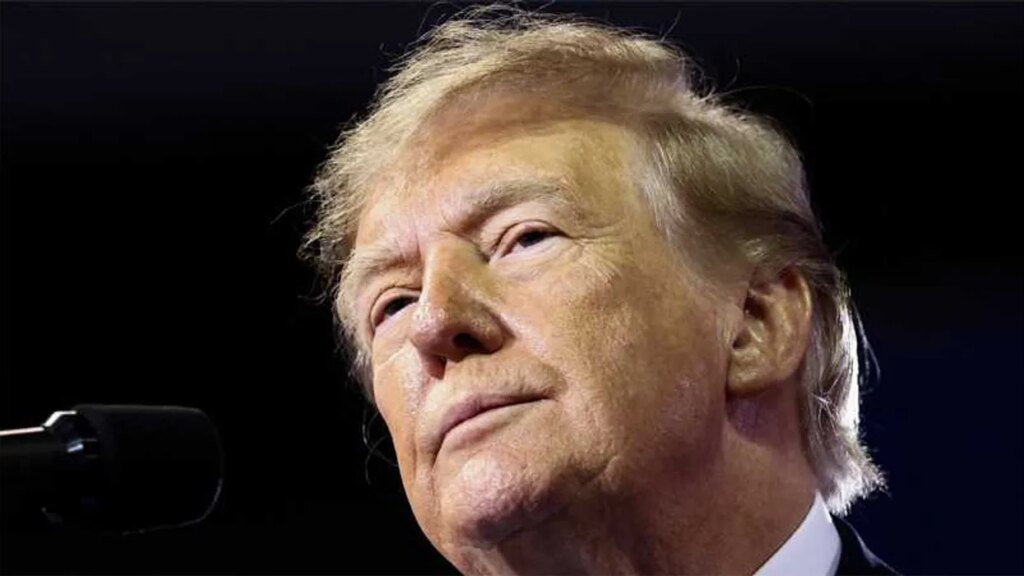 ‘Beyond unprecedented’: Expert amazed as Trump’s corruption puts ruby red Kansas in play