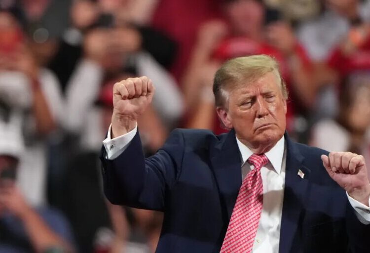 Tipsters for suspected government fraud can get up to $30,000 under a $25 million whistleblower program Trump and Vance are set to announce