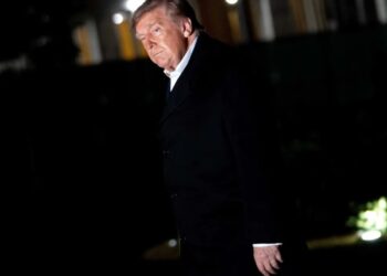 Trump touts $400M midterm Hail Mary as GOP money fails to move polls