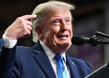 Trump Pledges $400 Million to Help GOP Win Midterms as Political Ad Spending Soars