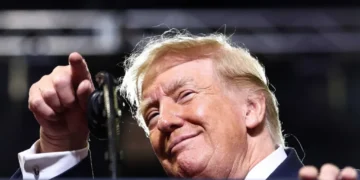Rosie O’Donnell skewers Trump’s bizarre new rally obsession: ‘What comes next?’