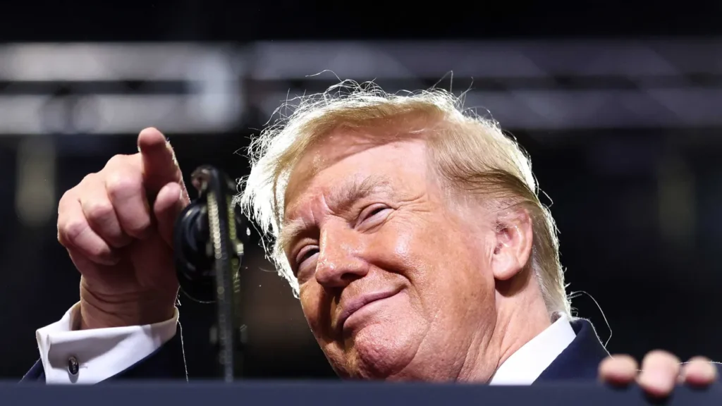 Rosie O’Donnell skewers Trump’s bizarre new rally obsession: ‘What comes next?’