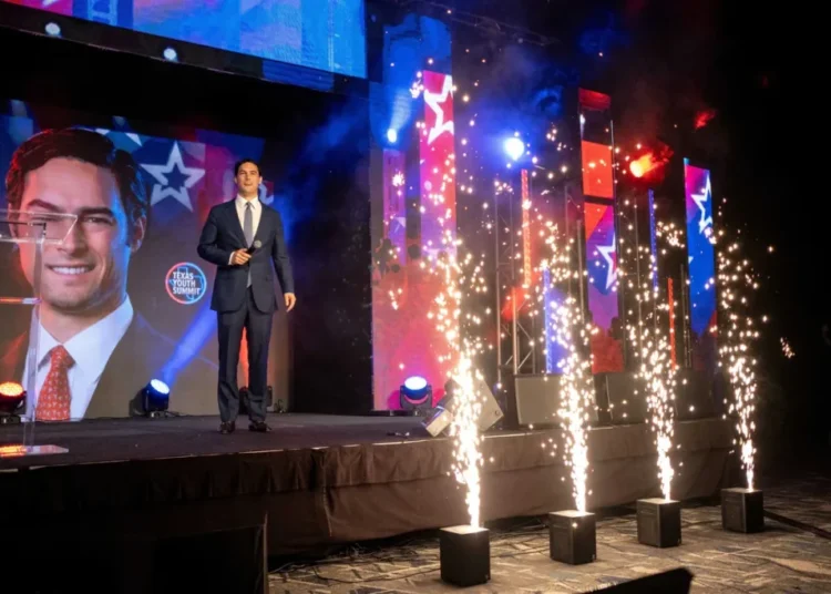 Trump’s rising star facing MAGA mutiny as ‘livid’ House hardliners turn on him: report