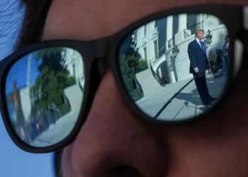 Trump’s own team fears his next move will tank the global economy: report