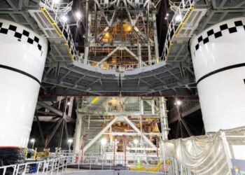 Elon Musk’s SpaceX and Jeff Bezos’ Blue Origin will face off in orbit next year, NASA confirms. ‘As a rocket nerd, it’s going to be pretty awesome’