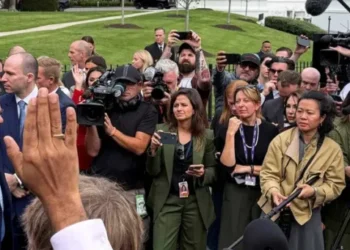 White House taunts banned reporters as Trump walloped with new lawsuit