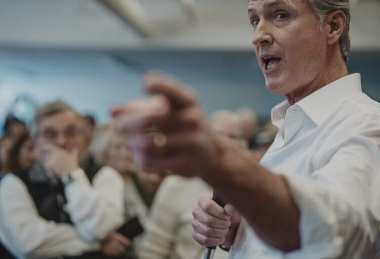 Newsom agrees smart glasses need privacy rules—just not the ones California lawmakers wrote