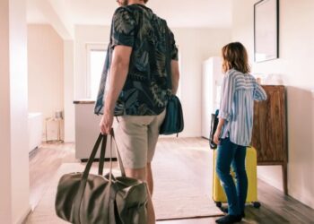 Airbnb guests no longer have to wash dishes or strip beds. Furious hosts are threatening to boycott and raise cleaning fees