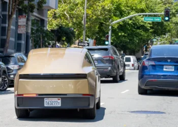 Tesla Robotaxi users are reporting strange routing choices as the service expands