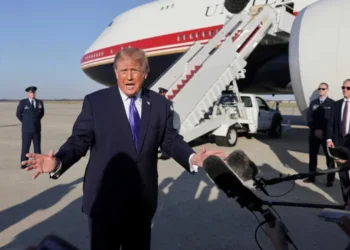 Trump throws tarmac tantrum over health question amid cancellation: ‘You look like hell!’