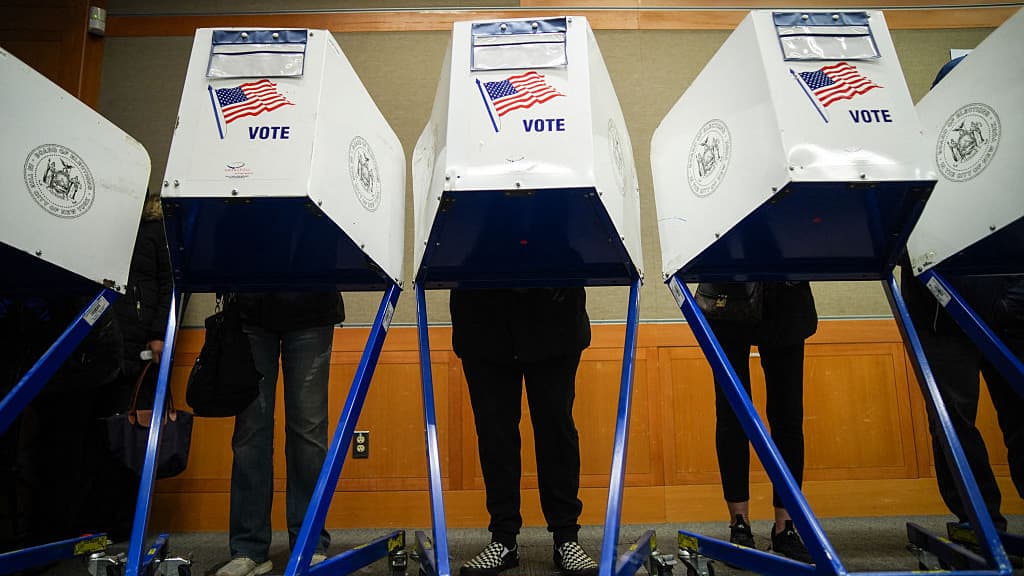 The Key Climate Issues to Watch In The Midterm Elections