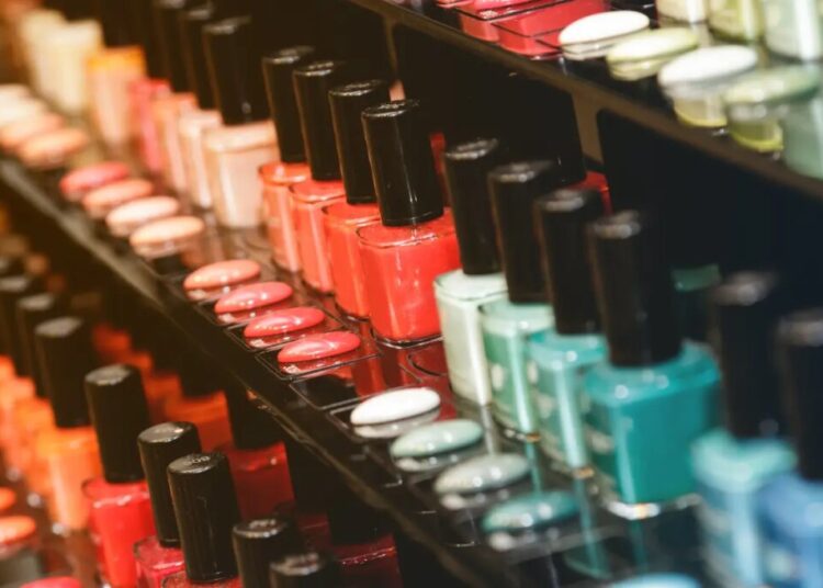 Two customers infected with genital herpes at same nail salon years apart: lawsuit