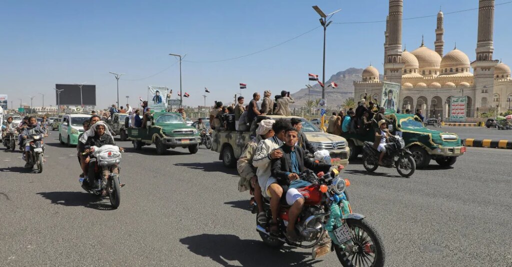 Yemen Fighting Rages as Civilian Toll From Houthi-Saudi Conflict Worsens