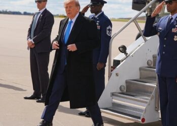 Trump Defends Plans to Ease Russia Sanctions and Hints at a Hostage Deal