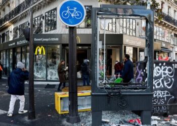 Huge Riots in France Prompt Shock and Blame Game