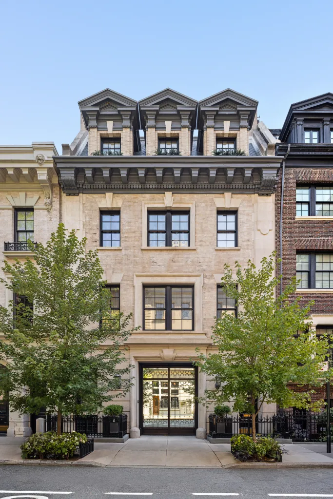 Former Morgan Stanley chief John Mack and his wife, Christy, have listed their converted Upper East Side carriage house at 165 East 70th Street for $80 million.