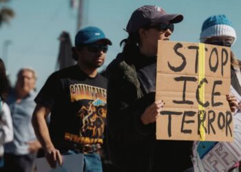 Man Who Died in ICE Custody Was Denied Medicine, His Daughter Says