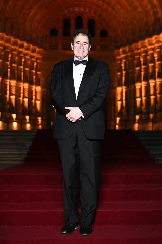 Richard Kind in a tuxedo at The Albies.