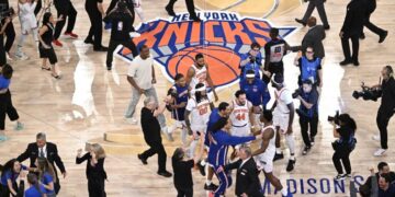 See a Knicks Opener for Under $1,000? Oh, Those Were the Pre-Title Days.