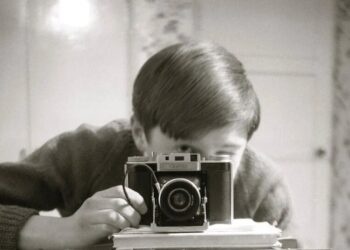 Don’t Delete Your Child’s Blurry Selfies. They Might Be Art.