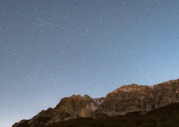 How to Catch the Orionids, a Meteor Shower From Halley’s Comet