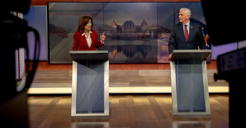Hochul Leads Blakeman by 14 Points in Latest Poll