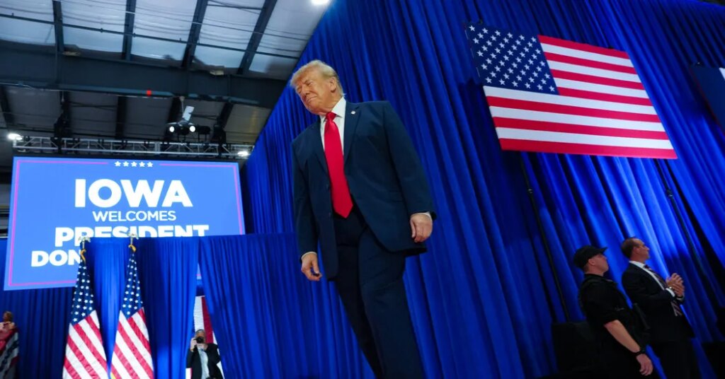 Trump Rallies to Shore Up Iowa Senate Race for Ashley Hinson