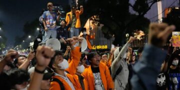 Protesters in Indonesia Demand Action to Stop Fires in Rainforests