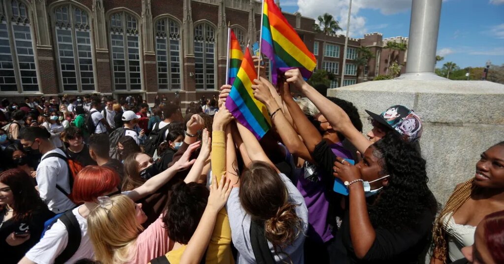 Are Fewer Teens Identifying as Gay or Bisexual? It’s Complicated.