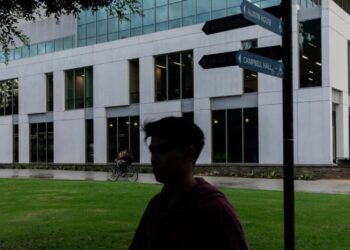 Public Colleges Are Passing the $50,000-a-Year Mark. For Locals.
